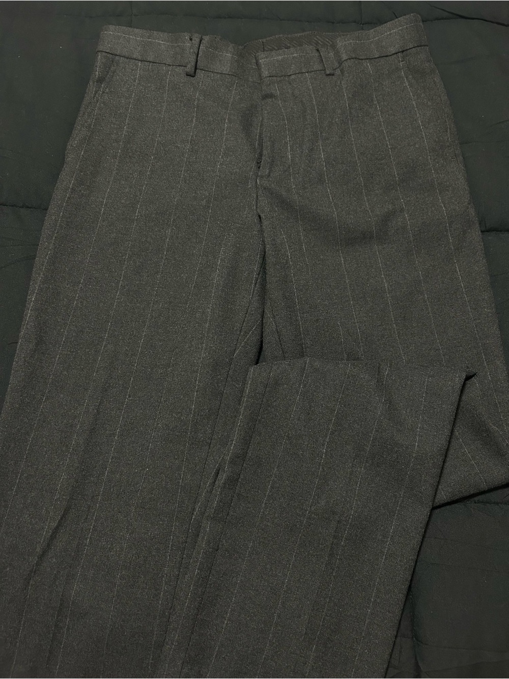 jf j.ferrar Men’s Dark Gray Pinstripe Dress Pants